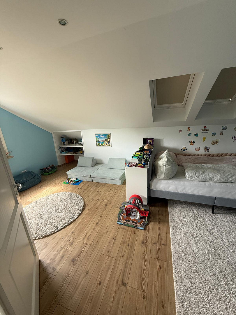Familienidyll am Park – Doppelhaushälfte mit Wintergarten, Kamin & Traumgarten in Berlin-Rudow – Berlin(Rudow) – Vorschaubild 11