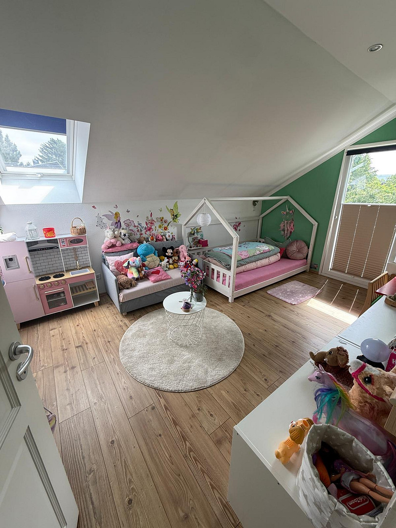 Familienidyll am Park – Doppelhaushälfte mit Wintergarten, Kamin & Traumgarten in Berlin-Rudow – Berlin(Rudow) – Vorschaubild 13