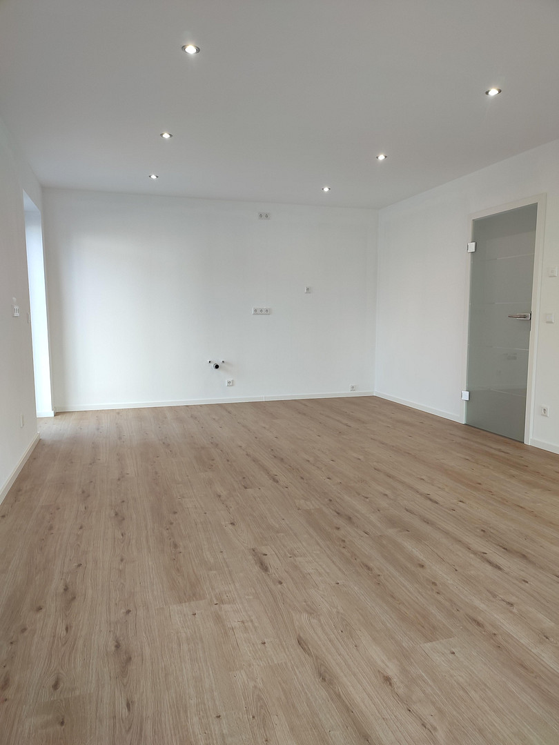 Neubau mit vielseitigen Nutzungsmöglichkeiten in zentraler Lage in Grafenau – Pandurengasse 8, 94481 Grafenau – Vorschaubild 9