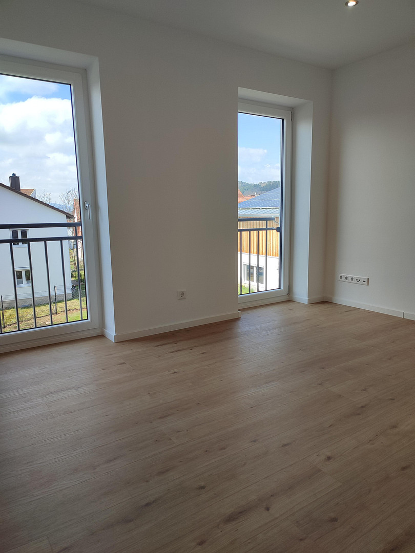 Neubau mit vielseitigen Nutzungsmöglichkeiten in zentraler Lage in Grafenau – Pandurengasse 8, 94481 Grafenau – Vorschaubild 5