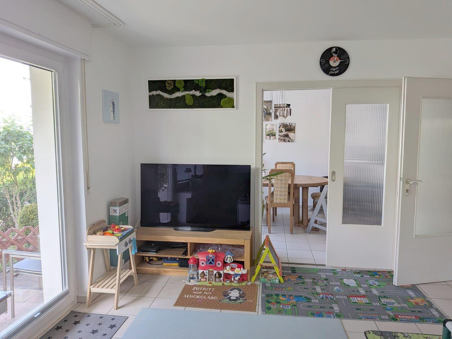 Sehr schöne, helle und gepflegte 3 Zi-Whg Wohnung mit EBK und Terrasse in Heilbronn – Heilbronn – Vorschaubild 2