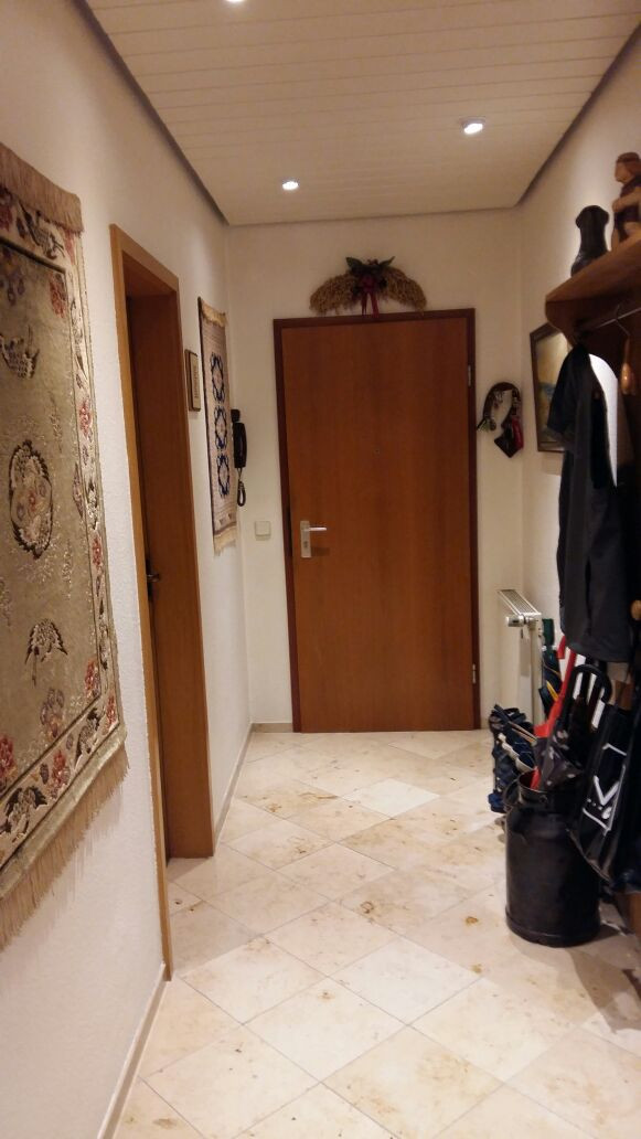 Eigentumswohnung ca. 99Qm, 4 Zimmer, 2 Bäder, Garage, Balkon, Sackgasse, direkt am Wald gelegen – Wuppertal(Elberfeld-West) – Vorschaubild 4