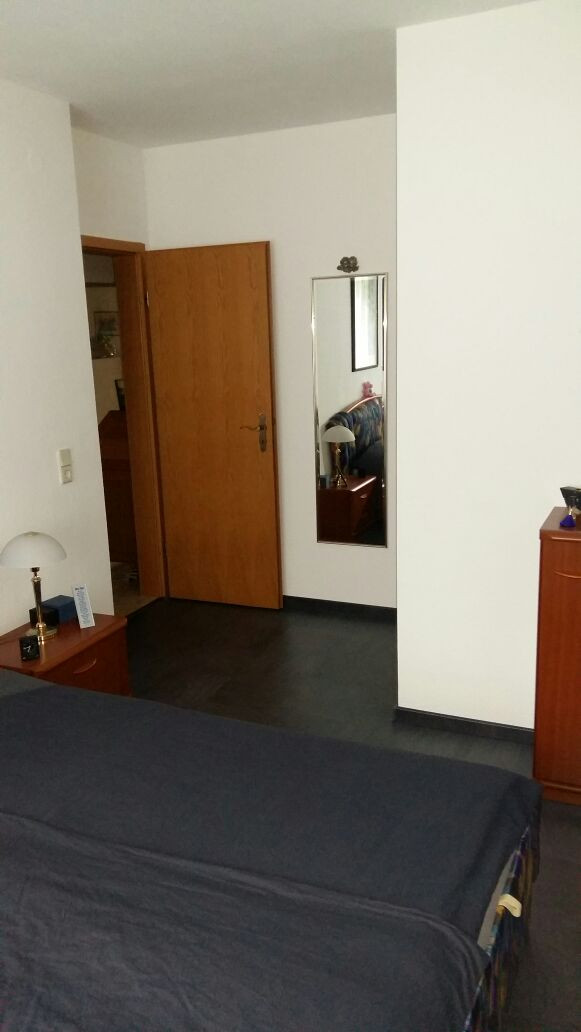 Eigentumswohnung ca. 99Qm, 4 Zimmer, 2 Bäder, Garage, Balkon, Sackgasse, direkt am Wald gelegen – Wuppertal(Elberfeld-West) – Vorschaubild 3