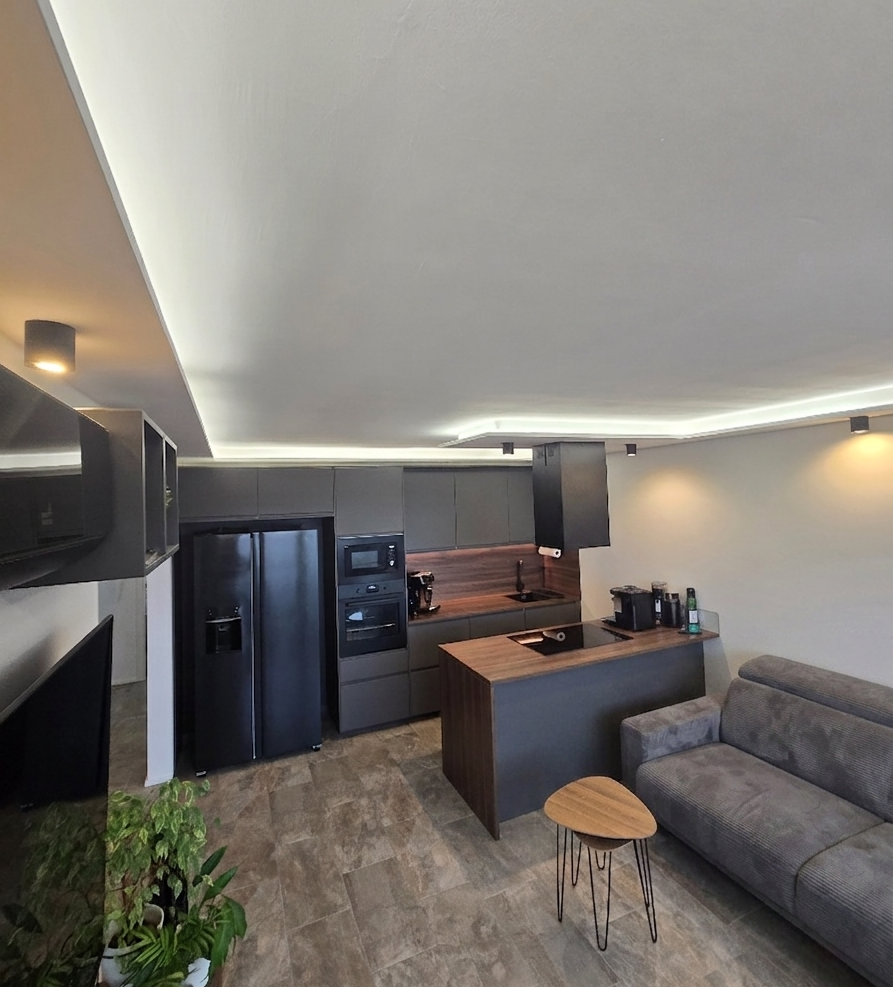 Zentrale Lage & Panorama-Ausblick: Kernsanierte Komfort-Wohnung ohne Makler! – Glashüttenstraße 25, 51143 Köln(Porz) – Vorschaubild 11