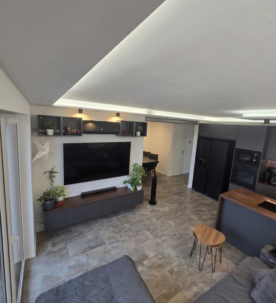 Zentrale Lage & Panorama-Ausblick: Kernsanierte Komfort-Wohnung ohne Makler! – Glashüttenstraße 25, 51143 Köln(Porz) – Vorschaubild 12