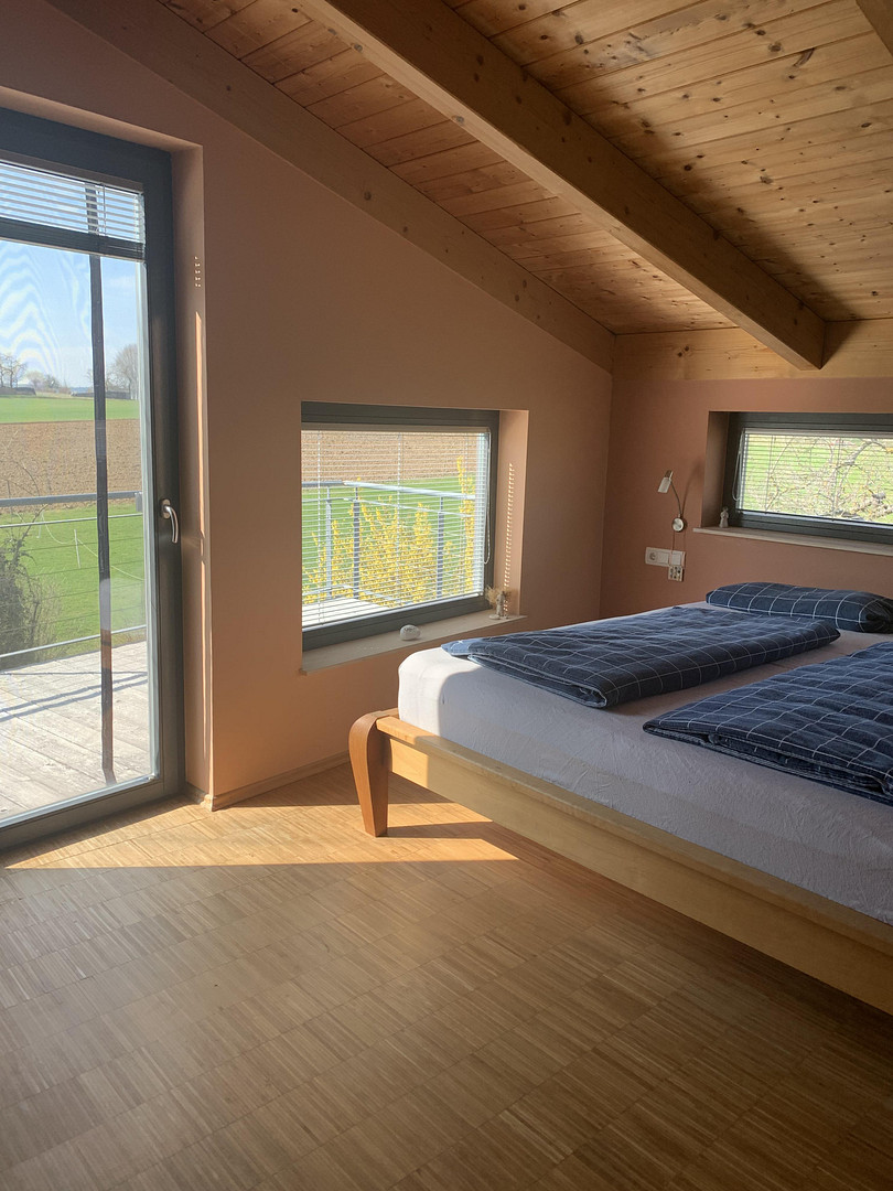 Lichtdurchflutetes Design Architekten Holzhaus, naturnahe sonnige Feldrandlage, ca.30 min.v. Stgt – Tiefenbronn(Lehningen) – Vorschaubild 34
