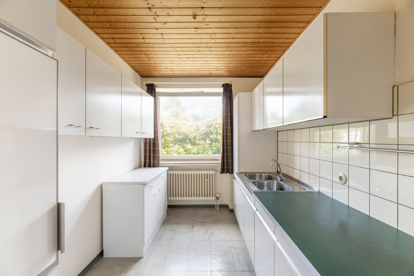 Charmanter Bungalow in ruhiger Lage des Kurfürstenviertels mit Garten, Garage und riesigem Keller – 28329 Bremen(Vahr) – Vorschaubild 9
