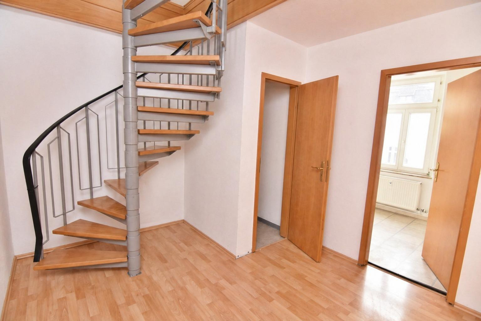 Gemütliche, helle 2-Raum-Wohnung mit Fernblick & modernem Bad auf dem schönen Kaßberg – Franz-Mehring-Straße 9, 9112 Chemnitz(Kaßberg) – Vorschaubild 3