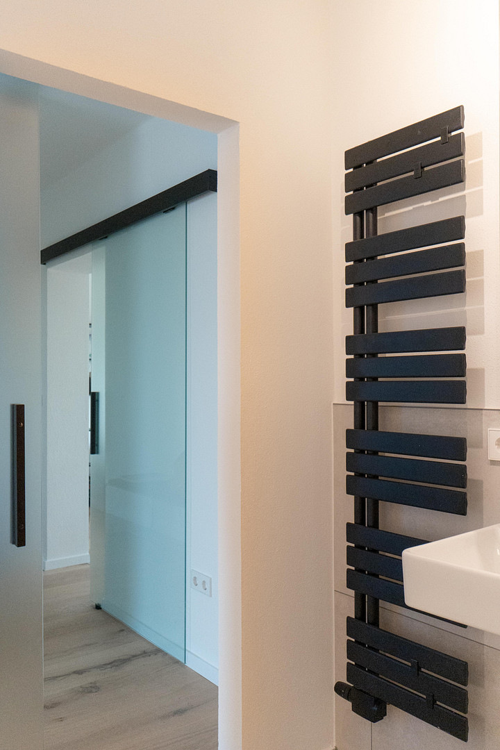 WOHNEN AM LECH: HOCHWERTIG SANIERTE 4-ZIMMER WOHNUNG - BEZUGSFREI & OHNE MAKLERPROVISON – Lützowstraße 3, 86167 Augsburg Lechhausen(Lechhausen) – Vorschaubild 6
