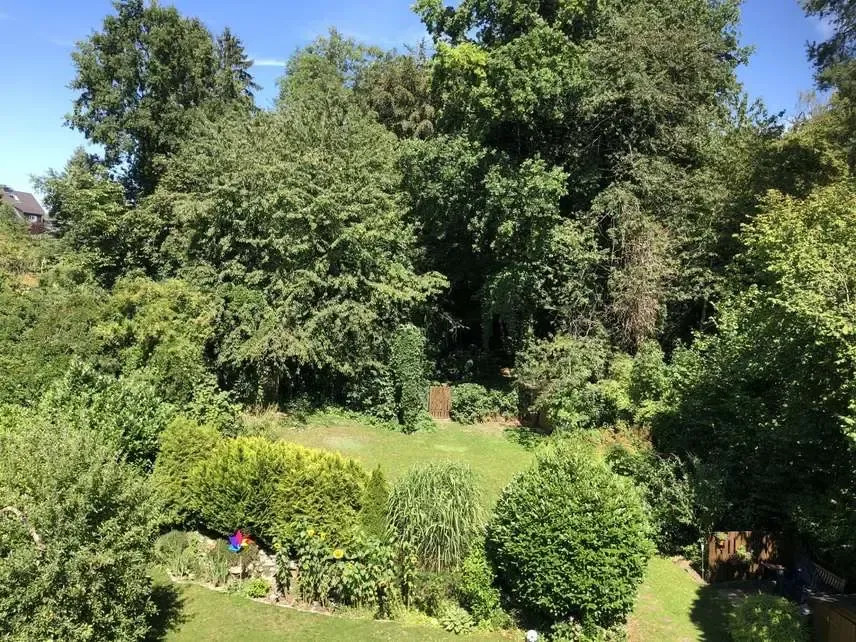 Das Beste aus zwei Welten: Grüne Oase in zentraler Lage Adresse – Bergisch Gladbach – Vorschaubild 14