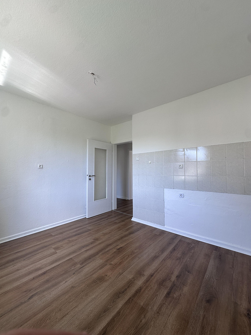 Frisch renovierte 2,5 Raum-Wohnung in Oberhausen-Dümpten – Feldmannstr. 85, 46045 Oberhausen(Dümpten) – Vorschaubild 4