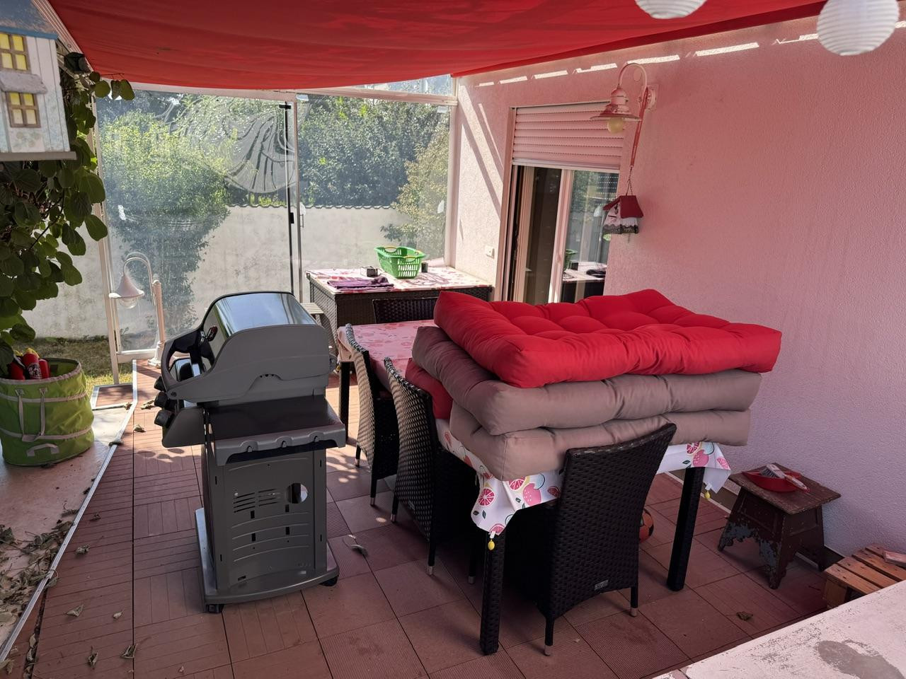 Vielseitiges Dreifamilienhaus in Top-Lage von Graben-Neudorf (OT Neudorf) – Graben-Neudorf(Neudorf) – Vorschaubild 12