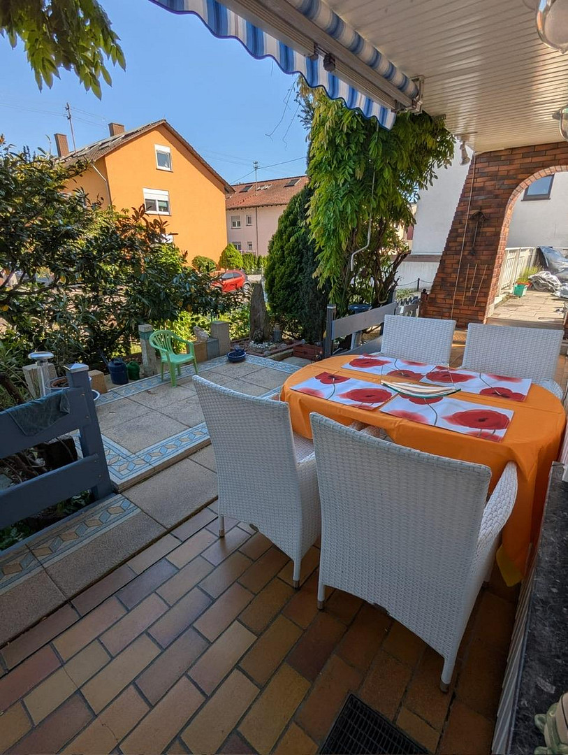 Vielseitiges Dreifamilienhaus in Top-Lage von Graben-Neudorf (OT Neudorf) – Graben-Neudorf(Neudorf) – Vorschaubild 13
