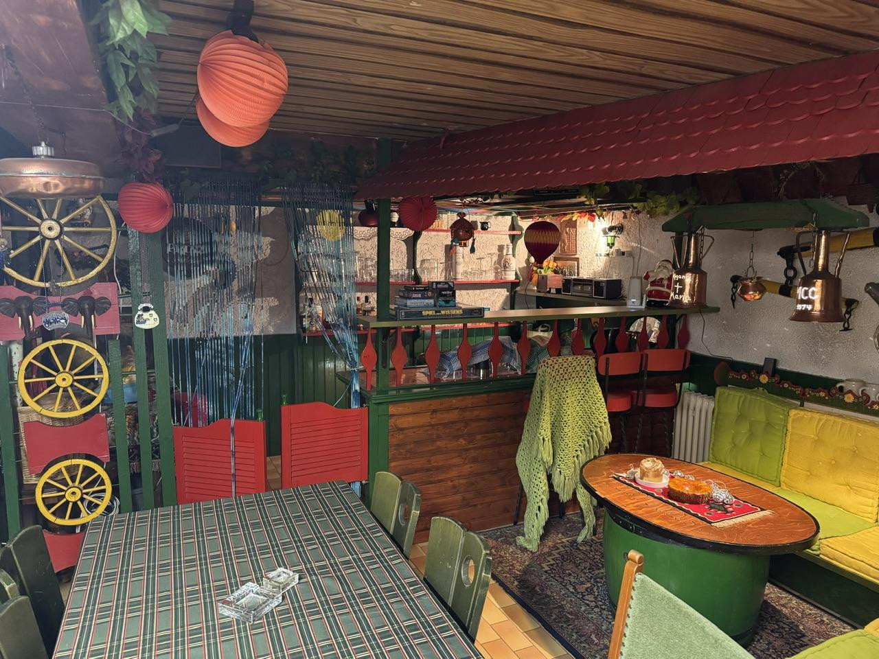 Vielseitiges Dreifamilienhaus in Top-Lage von Graben-Neudorf (OT Neudorf) – Graben-Neudorf(Neudorf) – Vorschaubild 36