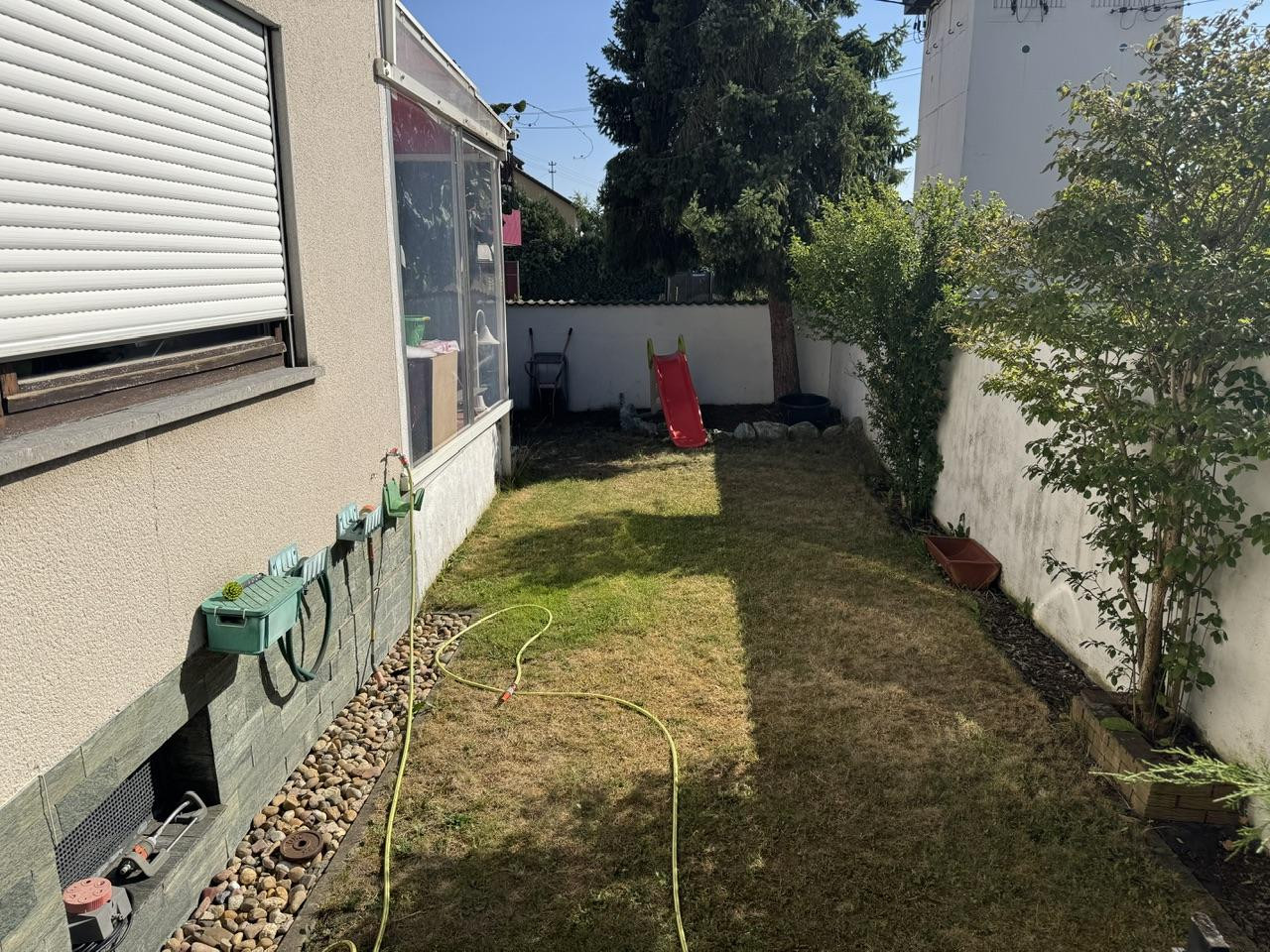 Vielseitiges Dreifamilienhaus in Top-Lage von Graben-Neudorf (OT Neudorf) – Graben-Neudorf(Neudorf) – Vorschaubild 8