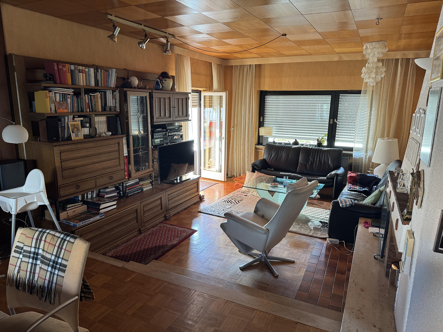 Vielseitiges Dreifamilienhaus in Top-Lage von Graben-Neudorf (OT Neudorf) – Graben-Neudorf(Neudorf) – Vorschaubild 24