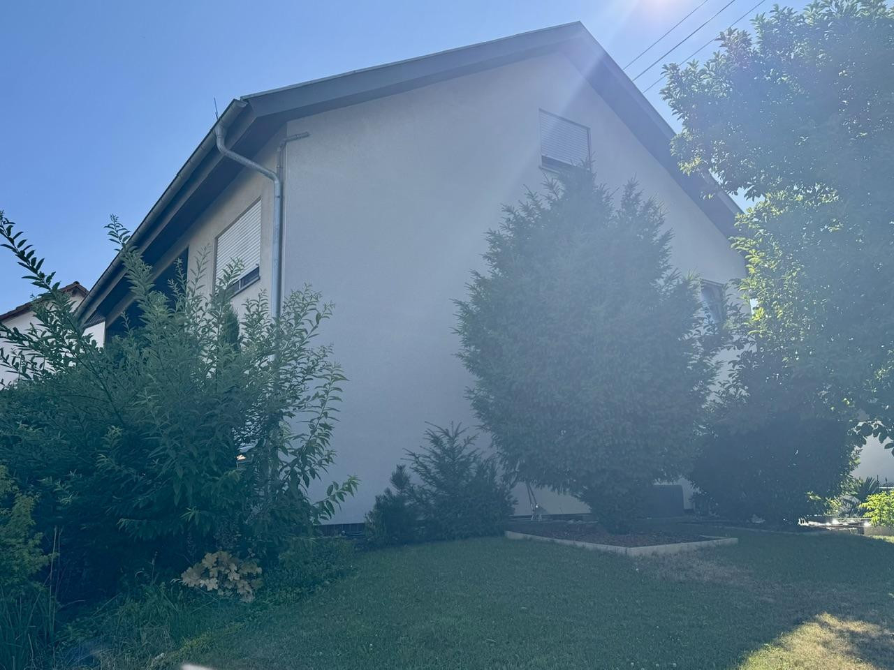 Vielseitiges Dreifamilienhaus in Top-Lage von Graben-Neudorf (OT Neudorf) – Graben-Neudorf(Neudorf) – Vorschaubild 4
