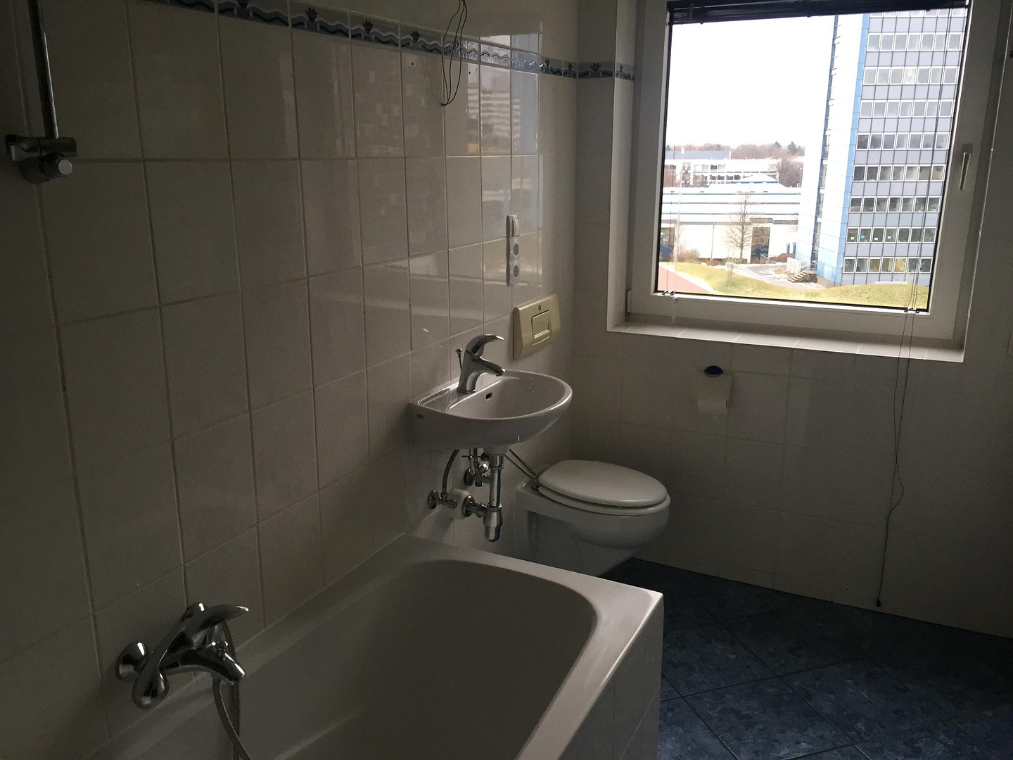 3 Zimmer Dachgeschoss Whg. Salzgitter Zentrum – Wilhelm-Kunze-Ring 79, 38226 Salzgitter(Lebenstedt) – Vorschaubild 3