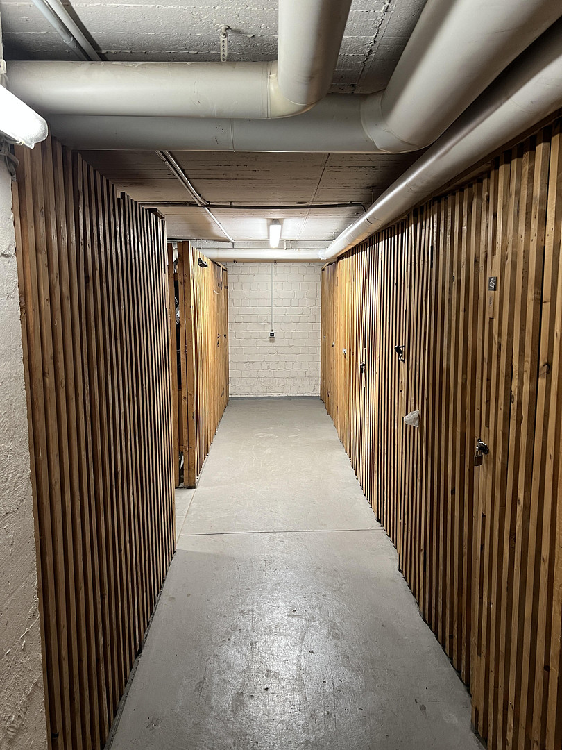 2 Zimmer-Wohnung frisch saniert mit großem ruhigem Balkon in Innenstadt – Düsseldorf(Friedrichstadt) – Vorschaubild 8