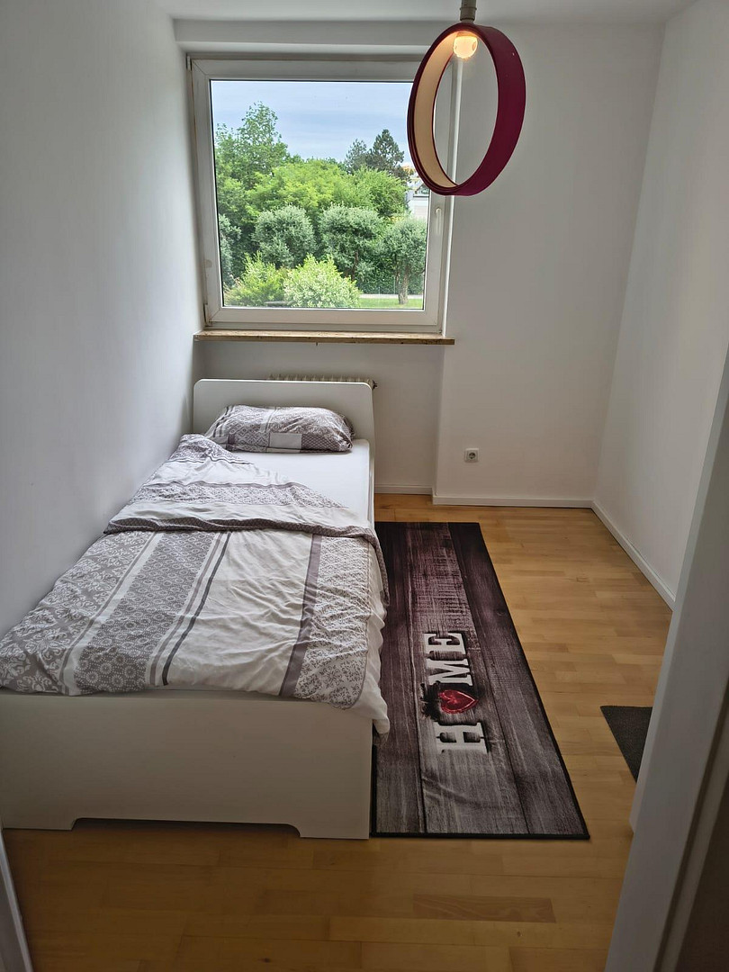 3 WG Zimmer in 3-4er WG Zimmer 1 -- 900 € / Zimmer 2 -- 800 € / Zimmer 3 -- 700 € – Karl-Marx-Ring 92, 81735 München-Ramersdorf(Neuperlach) – Vorschaubild 11