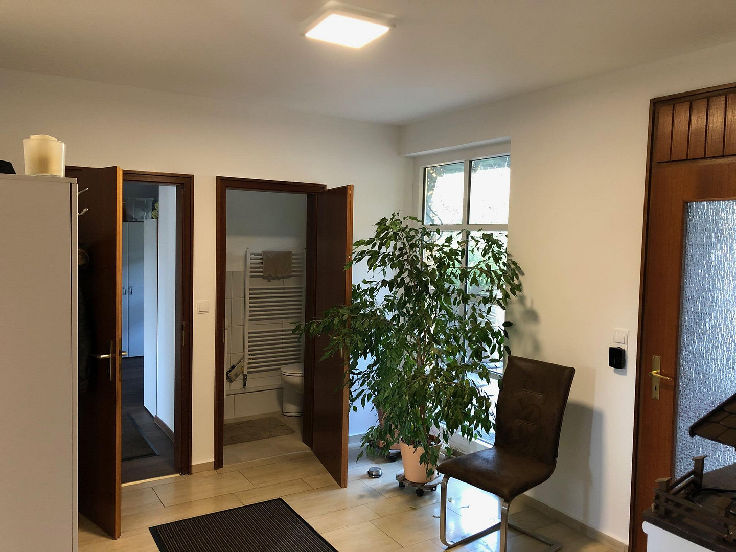 Ganzes Haus mit Einliegerwohnung, zwei Küchen und Wallbox für Ihr E-Auto – Am Sonnenberg 1, 64753 Brombachtal(Langenbrombach) – Vorschaubild 15