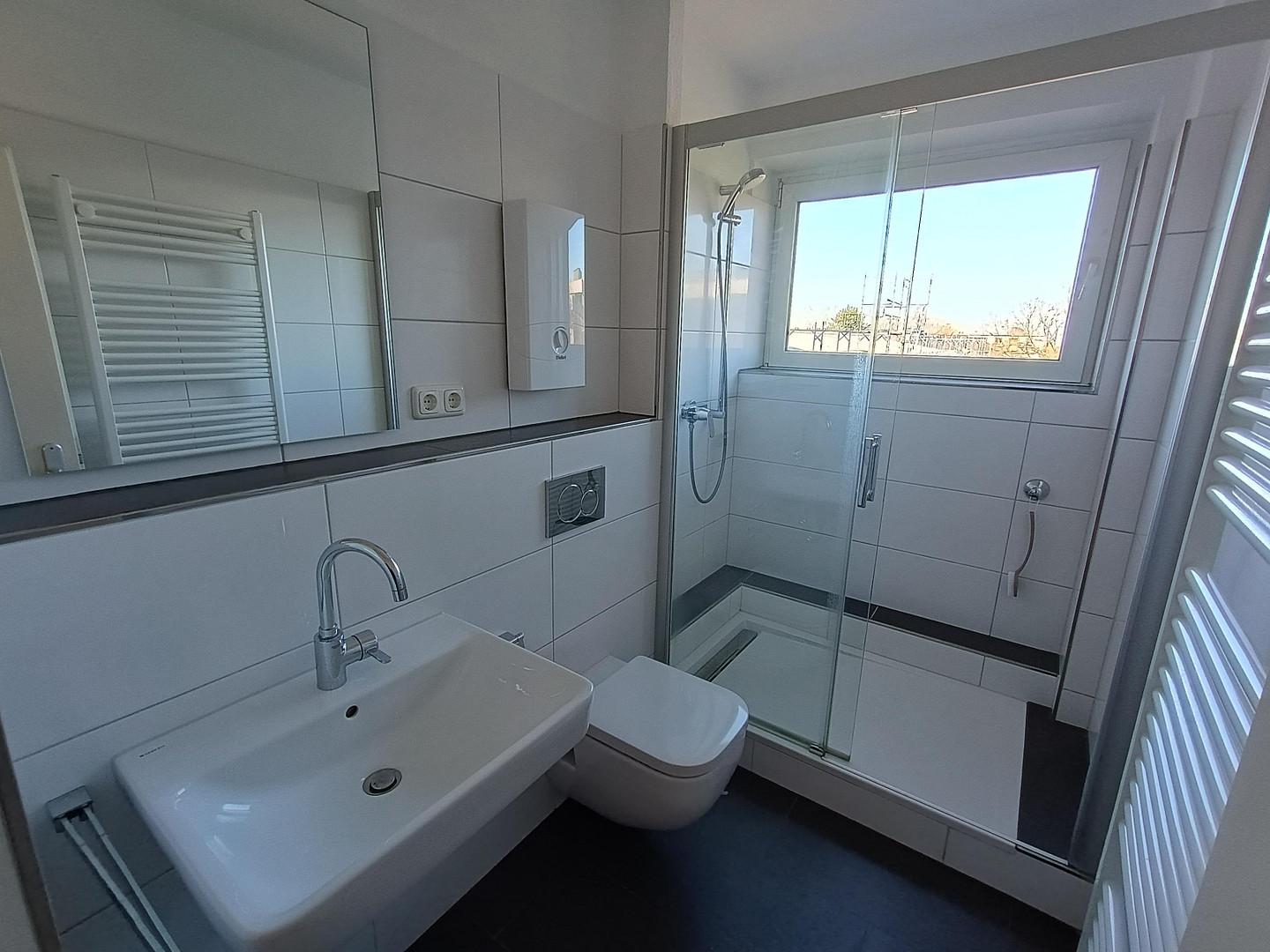 3 Zimmer Wohnung mit Echtholz-Parkett - Blick auf Westfalenpark inklusive – Wilhelm-Crüwell-Straße 20, 44139 Dortmund(Mitte) – Vorschaubild 5