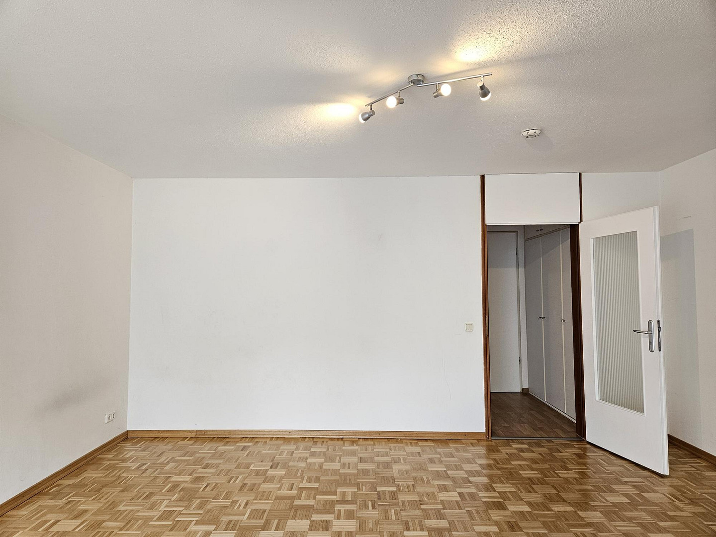 Ruhige 1-Zimmer-Wohnung mit Balkon in Großhadern – Heiglhofstraße 86, 81377 München(Hadern) – Vorschaubild 5