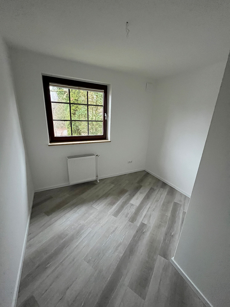 Sasel, schöne 4 Zimmerwohnung mit Tiefgarage in zentraler Lage – Schönsberg 1a, 22395 Hamburg(Sasel) – Vorschaubild 13