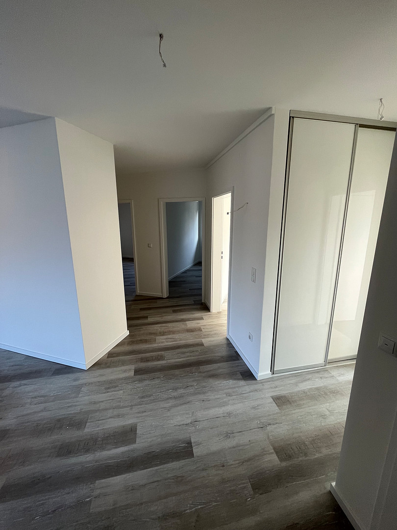 Sasel, schöne 4 Zimmerwohnung mit Tiefgarage in zentraler Lage – Schönsberg 1a, 22395 Hamburg(Sasel) – Vorschaubild 9