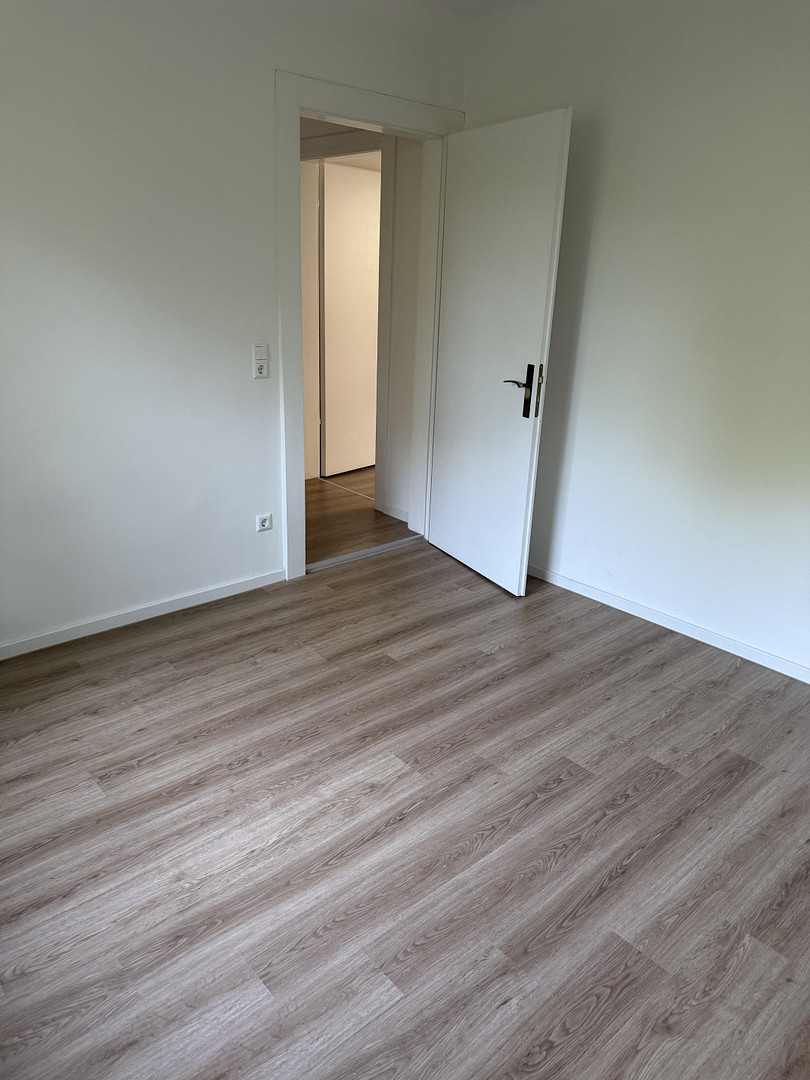 Ruhig & lichtdurchflutet – Altbau-Wohnung im Hinterhof – Paulusstr. 22/1, 70197 Stuttgart(West) – Vorschaubild 8