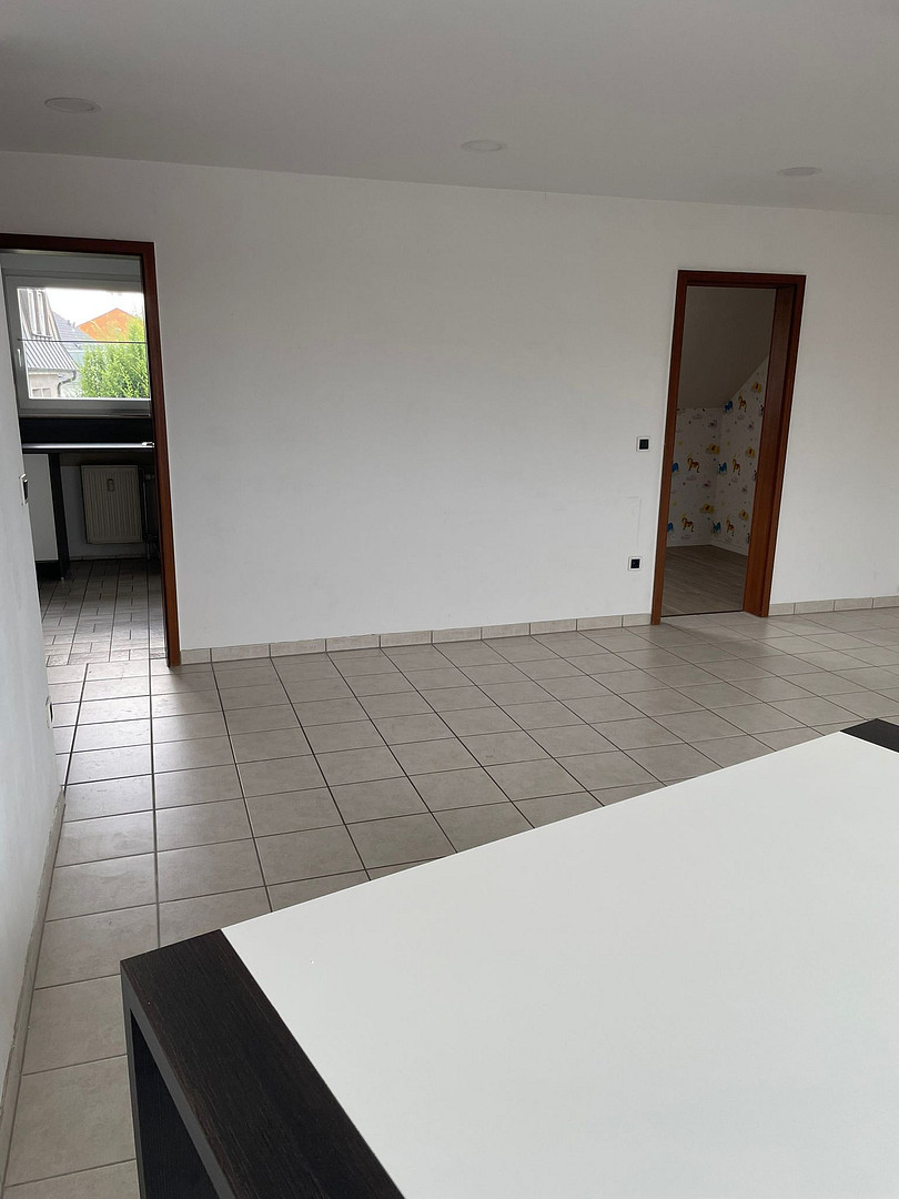 Mehrfamilienhaus mit Gewerberäumen in zentraler Lage von Mainz-Kostheim PROVISIONSFREI – Wiesbaden(Mainz-Kostheim) – Vorschaubild 11