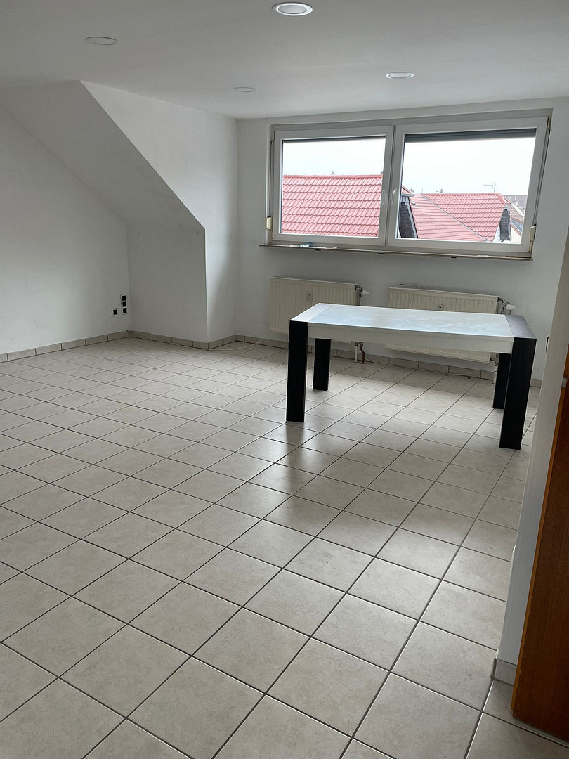 Mehrfamilienhaus mit Gewerberäumen in zentraler Lage von Mainz-Kostheim PROVISIONSFREI – Wiesbaden(Mainz-Kostheim) – Vorschaubild 14