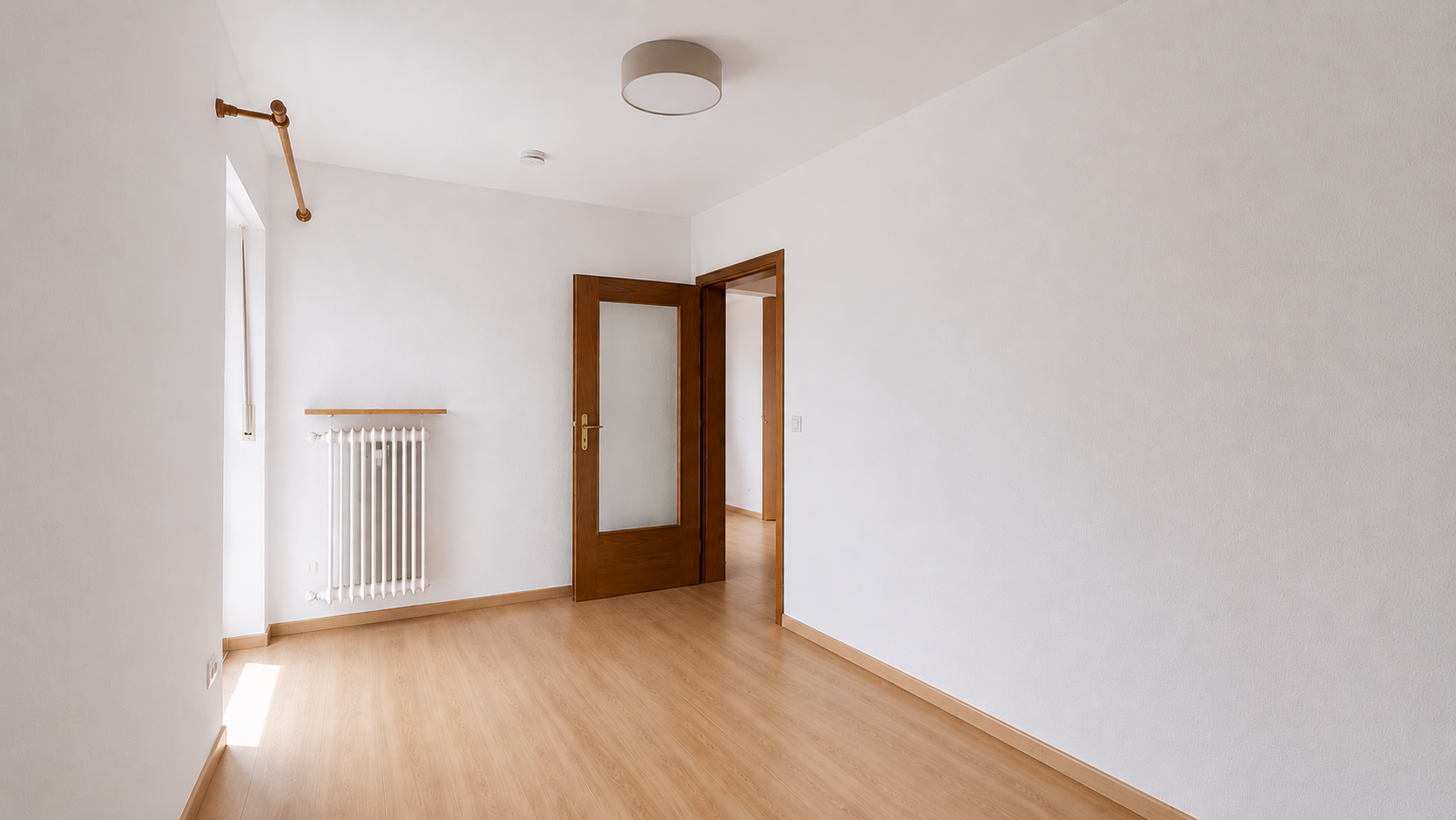 PROVISIONSFREI: Charmante 3-Zimmer-Wohnung mit Balkon in ruhiger Lage von München-Aubing – Hutterstr. 5, 81249 München(Lochhausen) – Vorschaubild 12