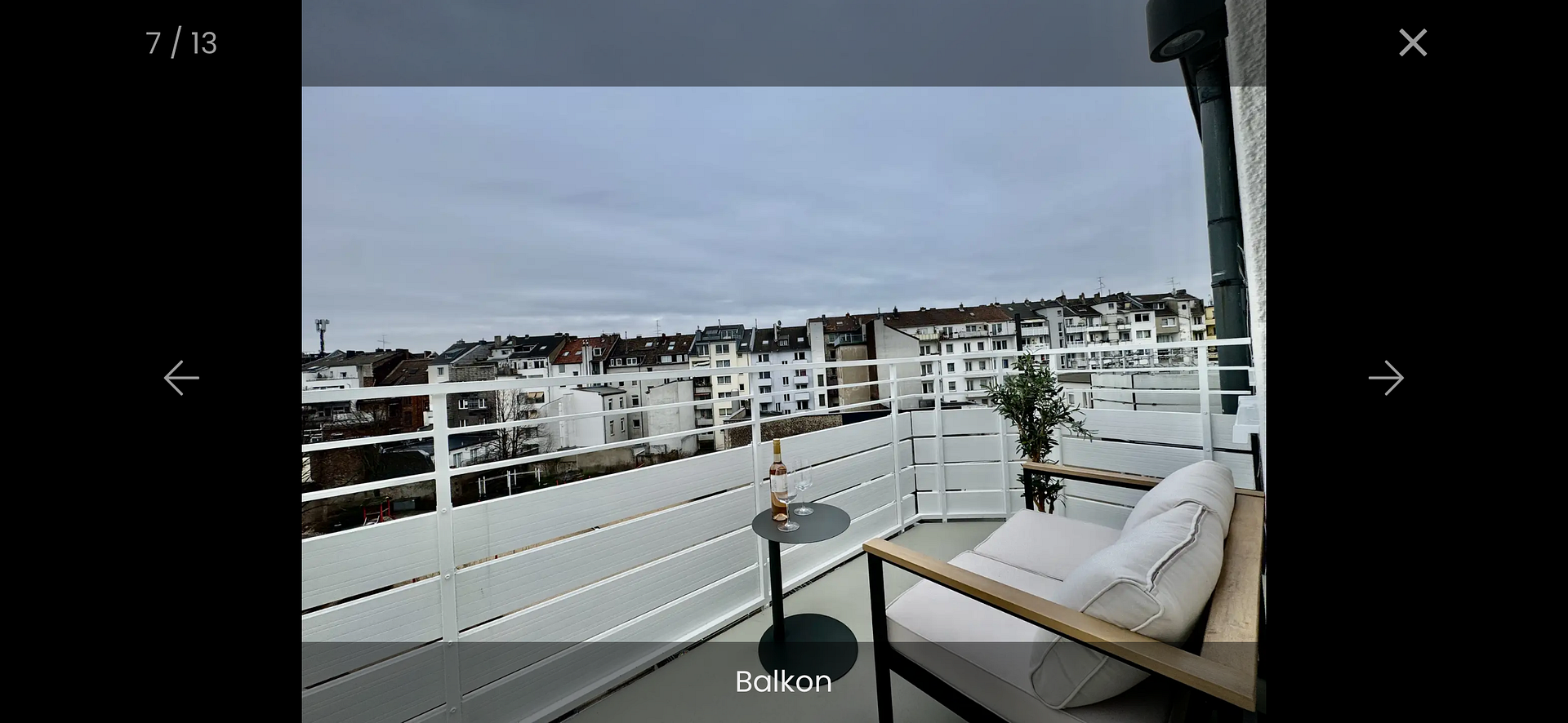 Möblierte 2-Zimmer-Wohnung mit Balkon: Erstbezug nach Modernisierung im Herzen Düsseldorfs! – Kölner Straße 44, 40211 Düsseldorf(Stadtmitte) – Vorschaubild 7