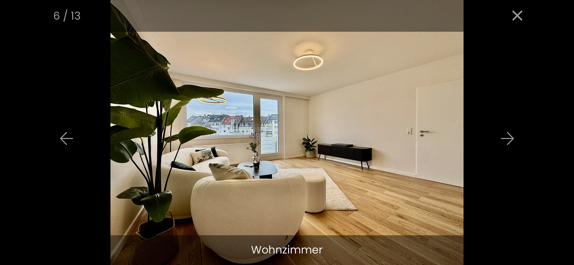 Möblierte 2-Zimmer-Wohnung mit Balkon: Erstbezug nach Modernisierung im Herzen Düsseldorfs! – Kölner Straße 44, 40211 Düsseldorf(Stadtmitte) – Vorschaubild 6