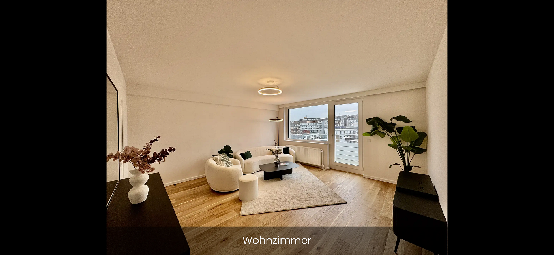 Möblierte 2-Zimmer-Wohnung mit Balkon: Erstbezug nach Modernisierung im Herzen Düsseldorfs! – Kölner Straße 44, 40211 Düsseldorf(Stadtmitte) – Vorschaubild 2