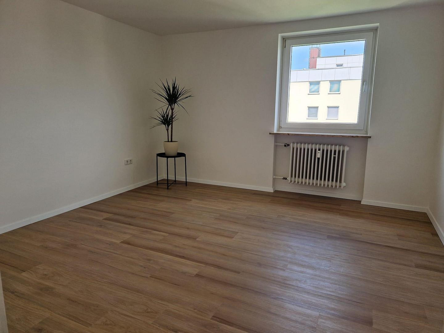 Neu Renovierte 2 Zimmer Wohnung mit Balkon – Alte Reutstraße 58, 90765 Fürth – Vorschaubild 9