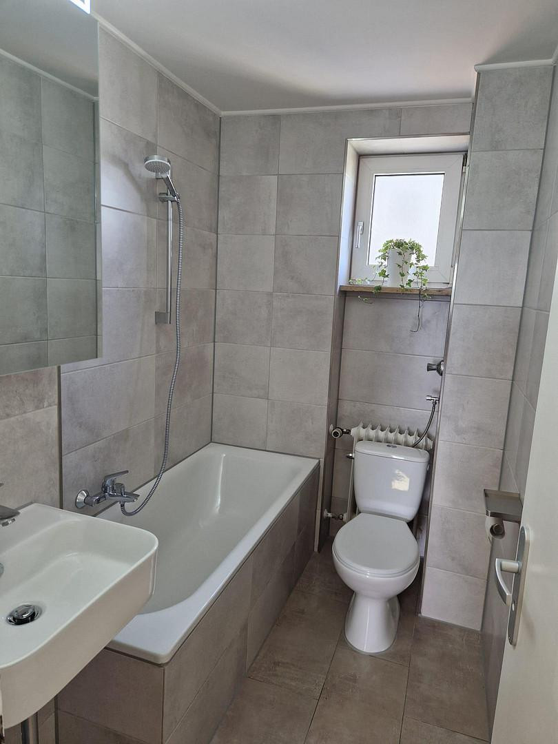 Neu Renovierte 2 Zimmer Wohnung mit Balkon – Alte Reutstraße 58, 90765 Fürth – Vorschaubild 12