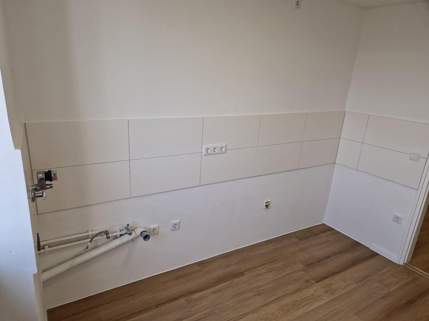 Neu Renovierte 2 Zimmer Wohnung mit Balkon – Alte Reutstraße 58, 90765 Fürth – Vorschaubild 11