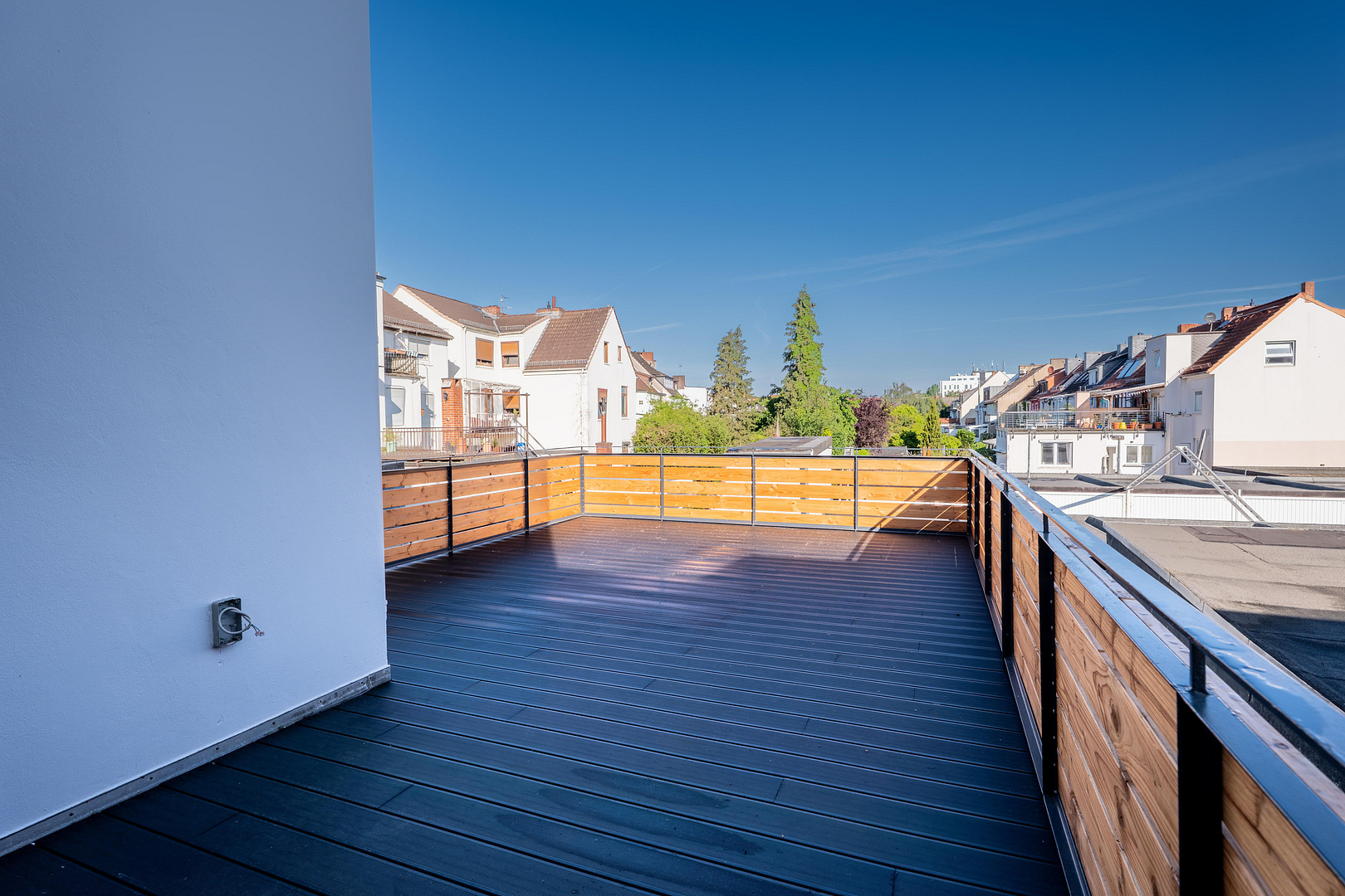 Traumhafte Dachterrasse: Sanierte 2-Zimmerwohnung – Föhrenstraße 27, 28207 Bremen(Hemelingen) – Vorschaubild 5