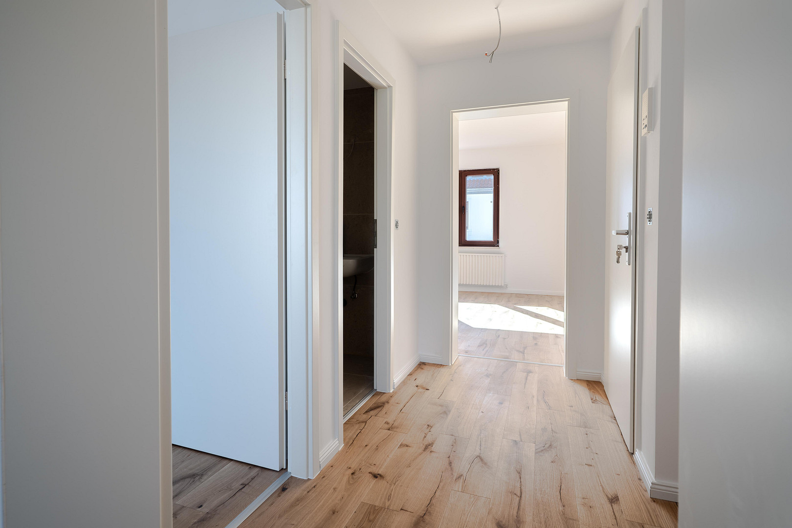 Traumhafte Dachterrasse: Sanierte 2-Zimmerwohnung – Föhrenstraße 27, 28207 Bremen(Hemelingen) – Vorschaubild 8
