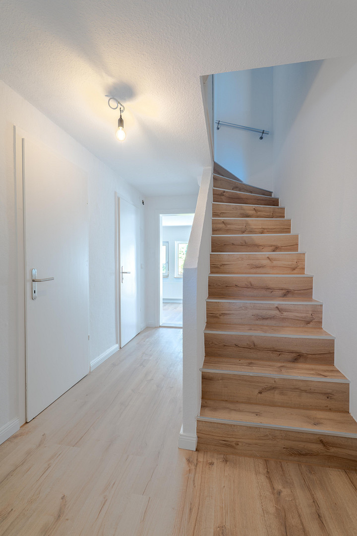 Freundliches Reihenhaus – renoviert, mit neuer Heizung – Wecholder Straße 128, 28277 Bremen(Obervieland) – Vorschaubild 12