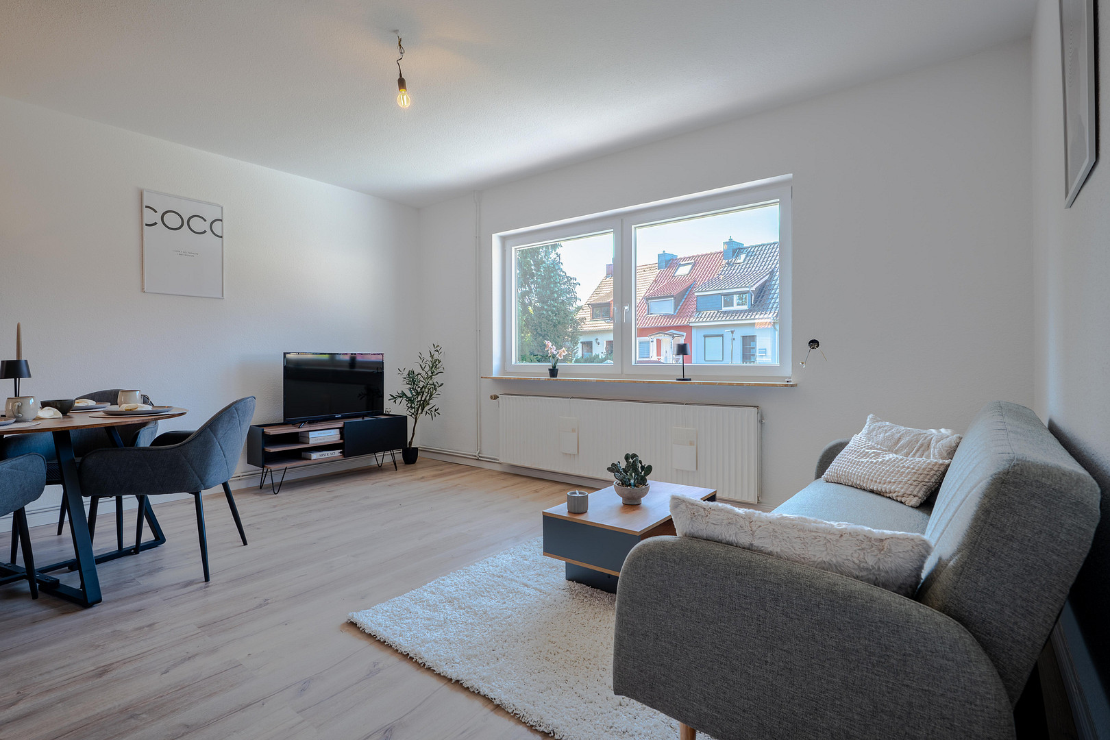 Freundliches Reihenhaus – renoviert, mit neuer Heizung – Wecholder Straße 128, 28277 Bremen(Obervieland) – Vorschaubild 2
