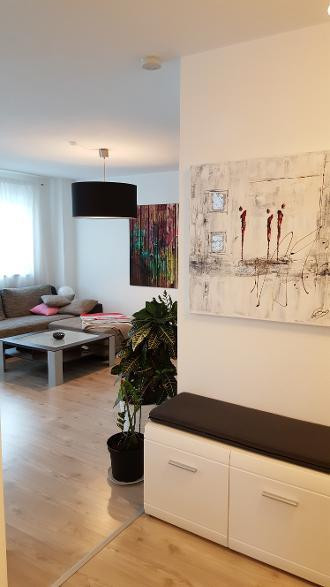 Schöne Wohnung, 2 Zimmer, Küche, Bad, Stellplatz – Ingolstadt – Vorschaubild 5
