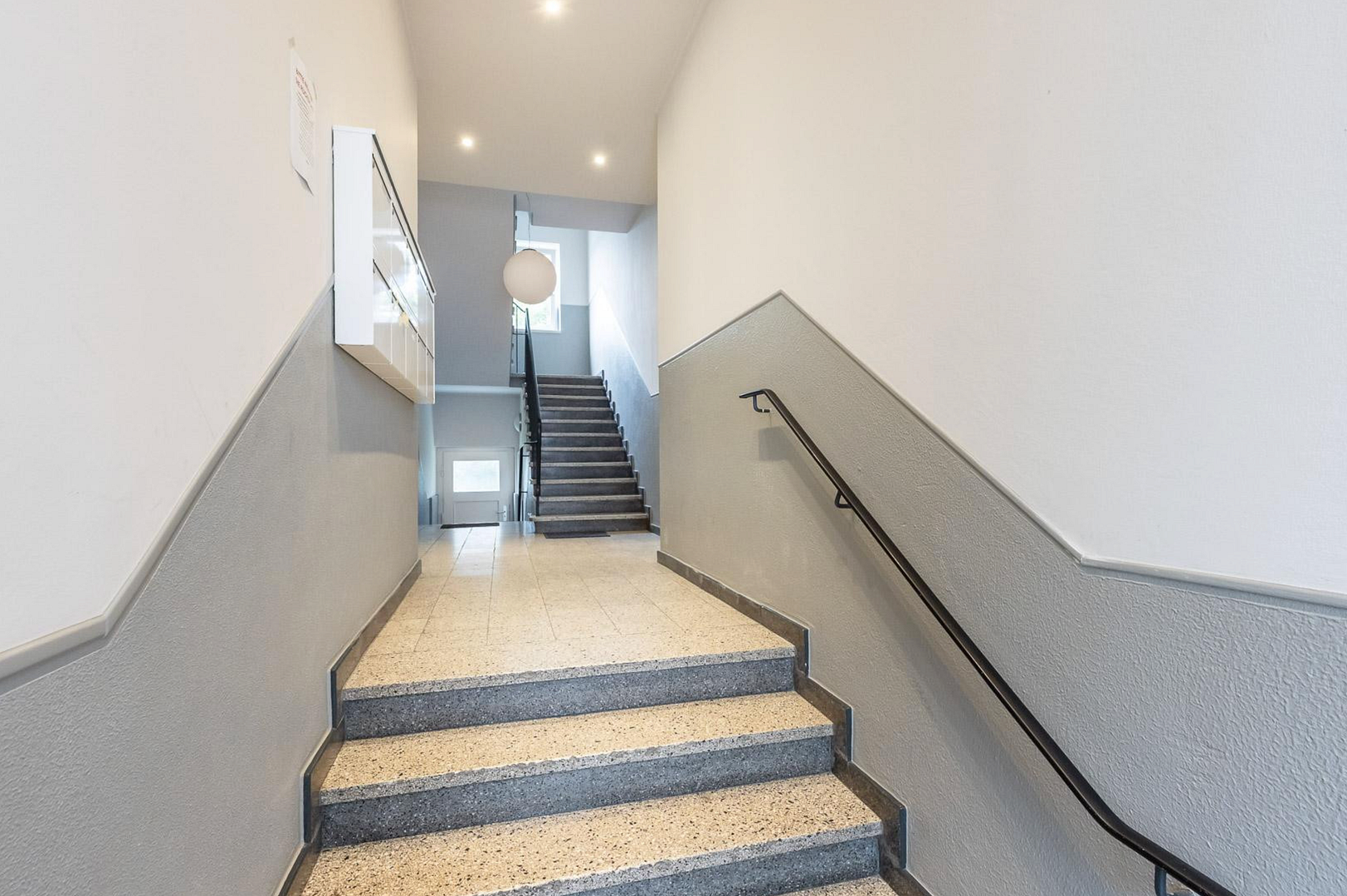 2,5 Zimmer mit Balkon - sofort einziehen oder vermieten – Düsseldorf(Rath) – Vorschaubild 13