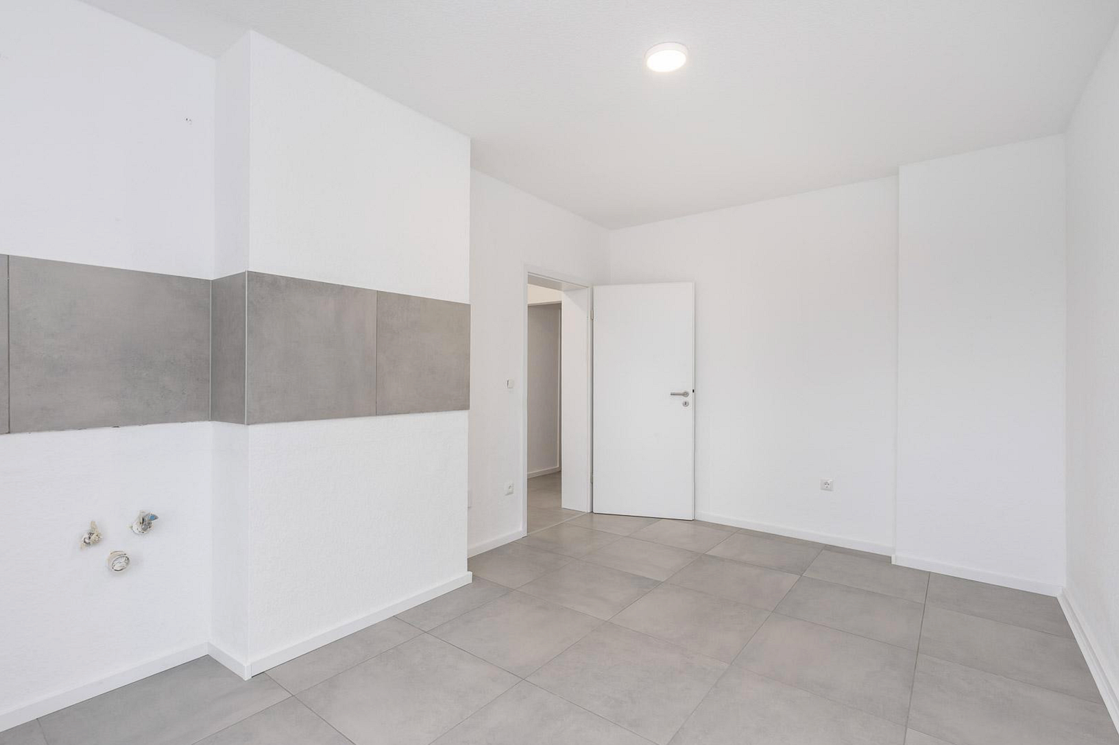 2,5 Zimmer mit Balkon - sofort einziehen oder vermieten – Düsseldorf(Rath) – Vorschaubild 11