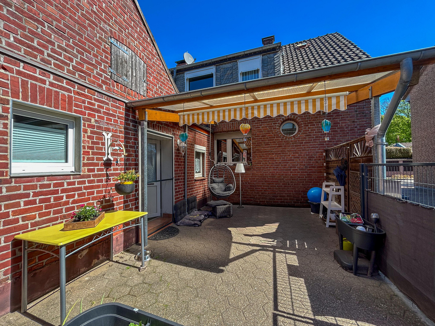 Großzügiges Mehrgenerationenhaus mit Gartenidylle in verkehrsberuhigter Lage – Vereinsstr. 18, 46397 Bocholt – Vorschaubild 31