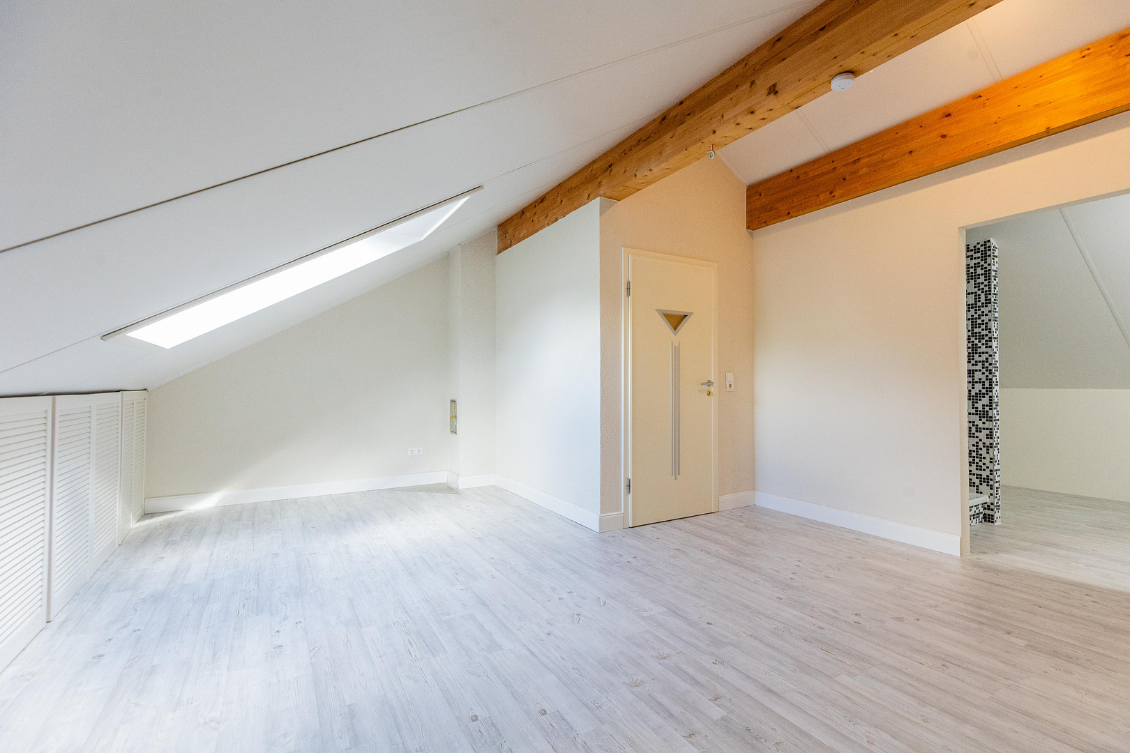140 m² Wohntraum für Familien – modernes Reihenhaus in Worms-Horchheim – Worms(Herrnsheim) – Vorschaubild 17