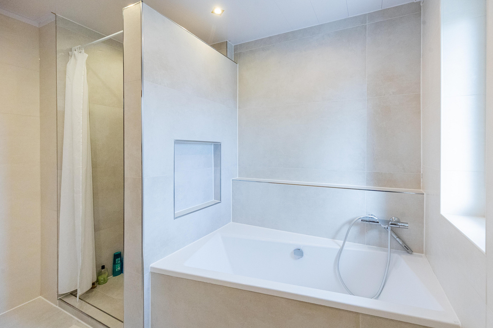 140 m² Wohntraum für Familien – modernes Reihenhaus in Worms-Horchheim – Worms(Herrnsheim) – Vorschaubild 11