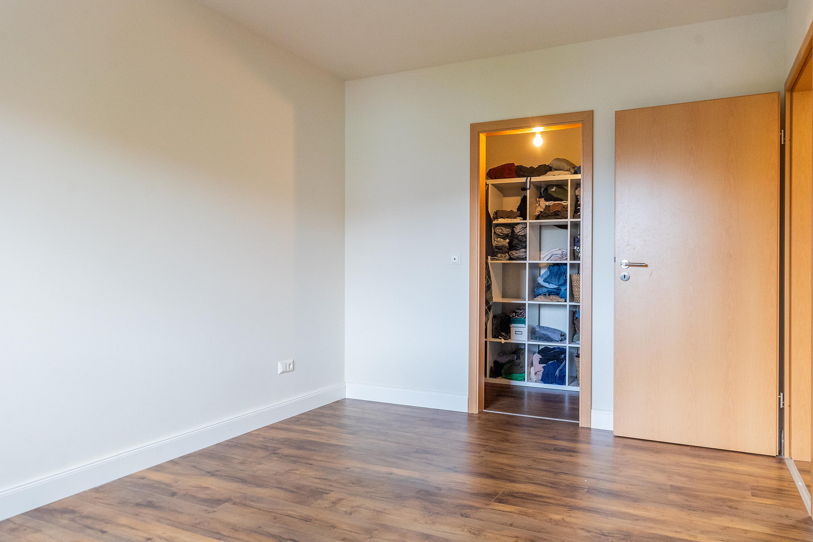 140 m² Wohntraum für Familien – modernes Reihenhaus in Worms-Horchheim – Worms(Herrnsheim) – Vorschaubild 12